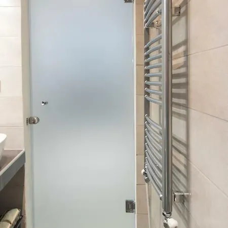 S&a * סלוניקי